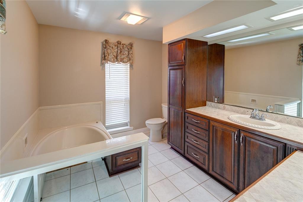 393 Cross Gates Boulevard Slidell, LA 70461 - Photo 12 of 22