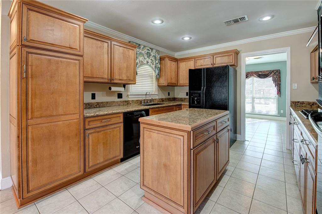 393 Cross Gates Boulevard Slidell, LA 70461 - Photo 7 of 22