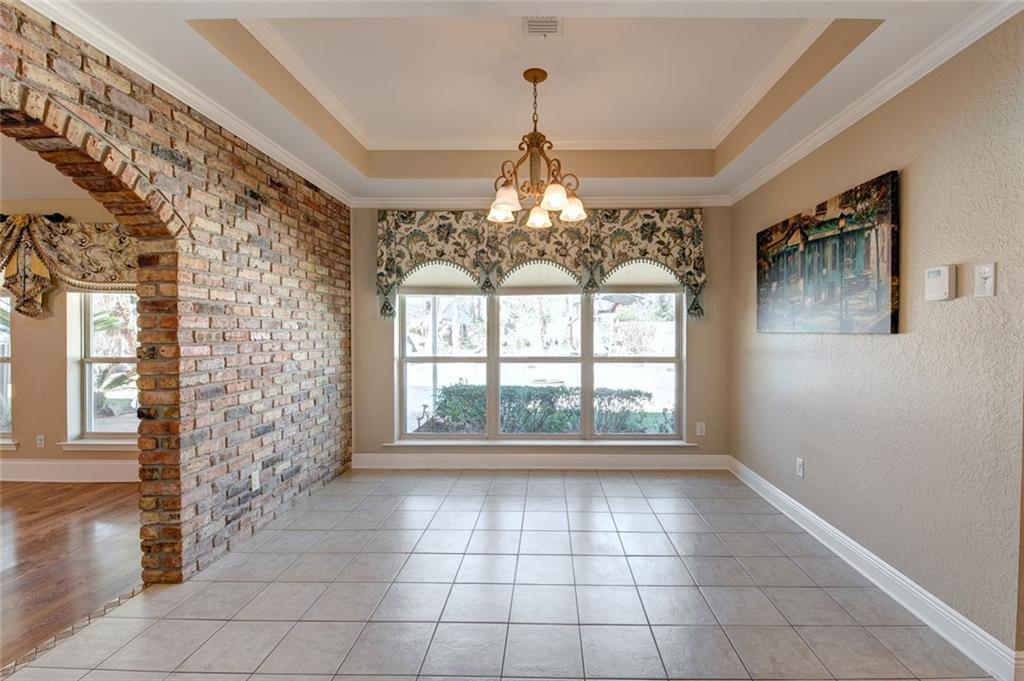 393 Cross Gates Boulevard Slidell, LA 70461 - Photo 9 of 22