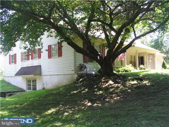 301 Reading Furnace Road Elverson, PA 19520 - Photo 9 of 12 Exterior Side