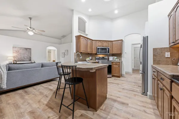 $579,900 | 2095 East Celia Court, Eagle, ID 83616