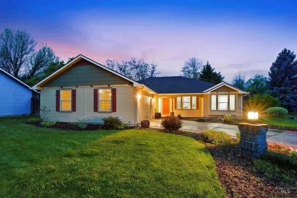 $579,900 | 2095 East Celia Court, Eagle, ID 83616