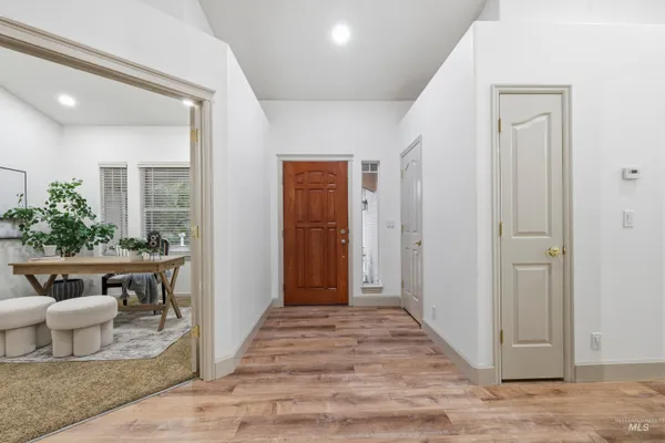 $579,900 | 2095 East Celia Court, Eagle, ID 83616