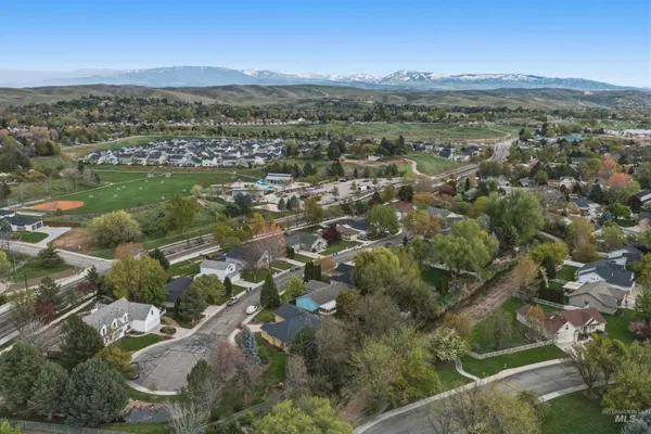 $579,900 | 2095 East Celia Court, Eagle, ID 83616