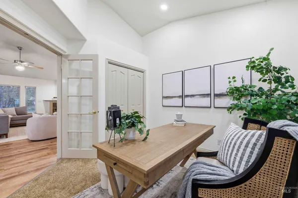 $579,900 | 2095 East Celia Court, Eagle, ID 83616