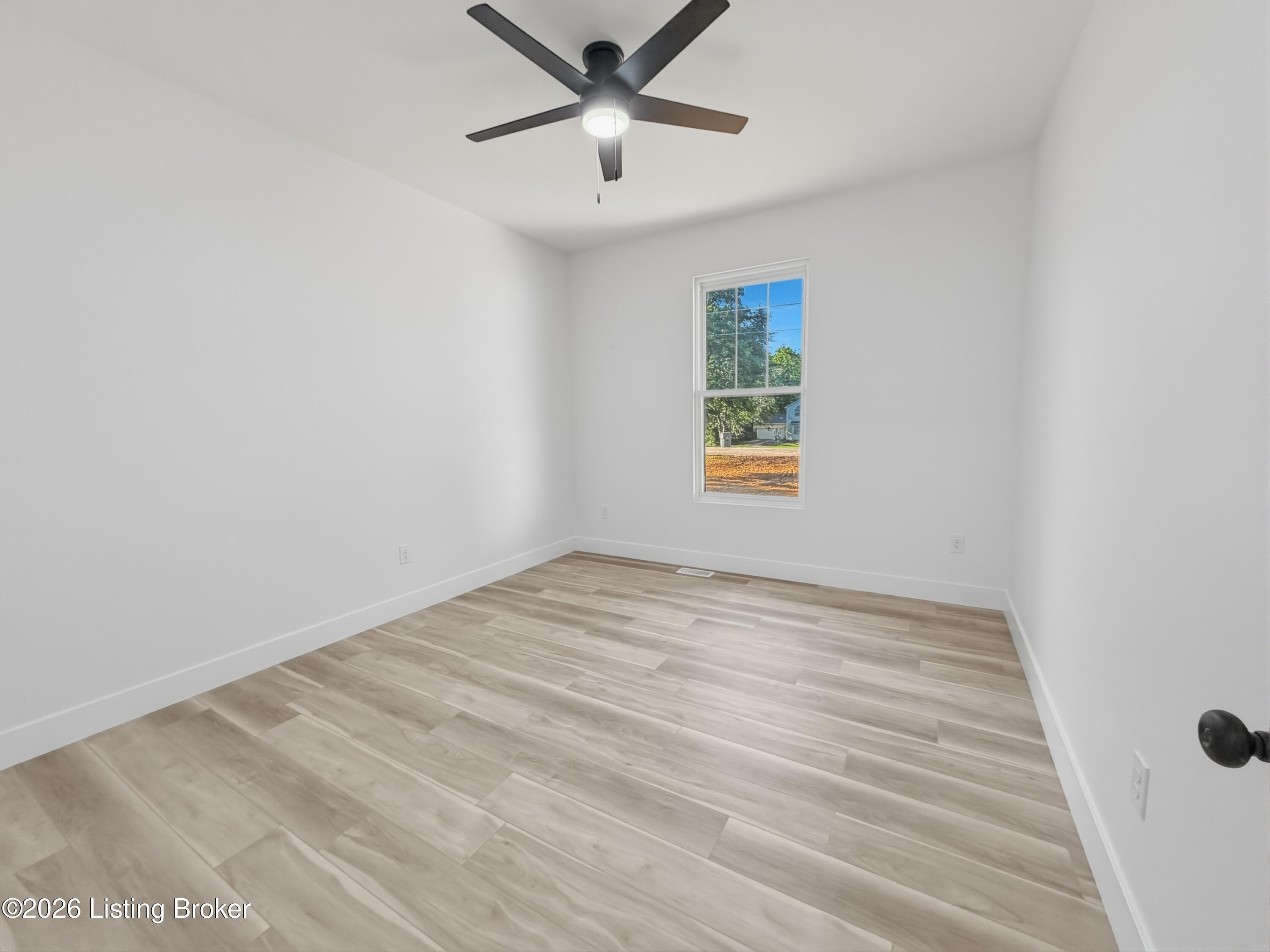 220 Quail Run Road Brandenburg, KY 40108 - Photo 22 of 42 22_bedroom_1