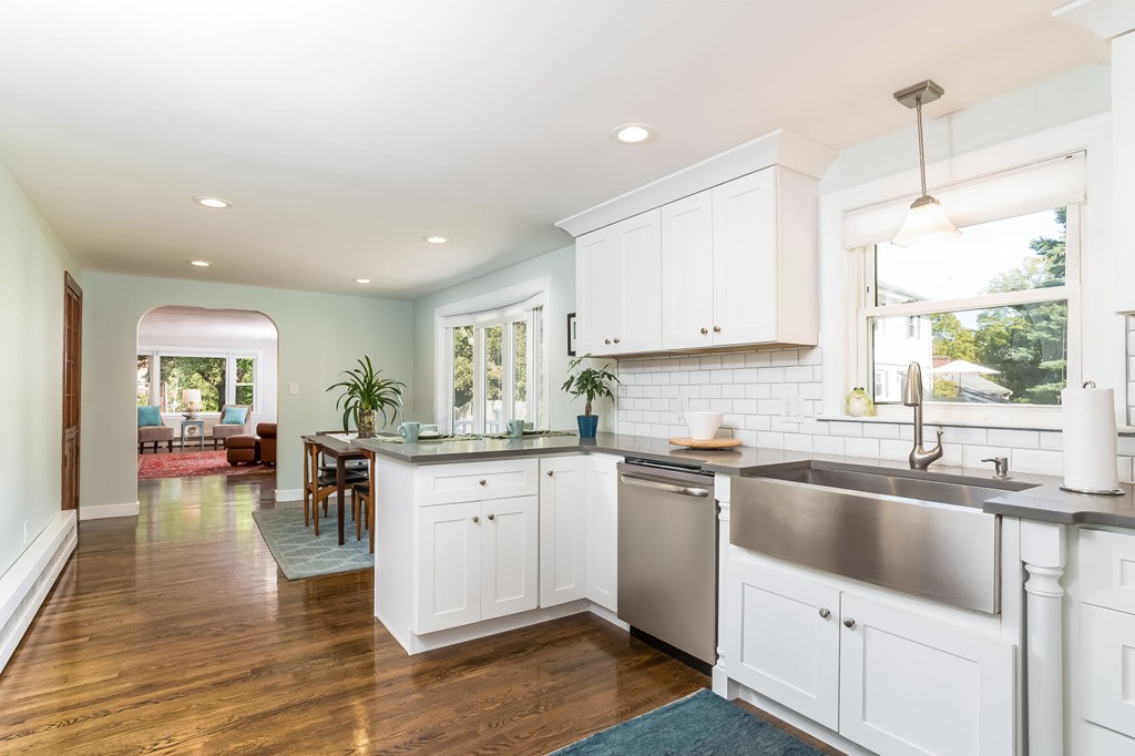 39 Great Road Maynard, MA 01754 - Photo 6 of 26 Gallery Image 6