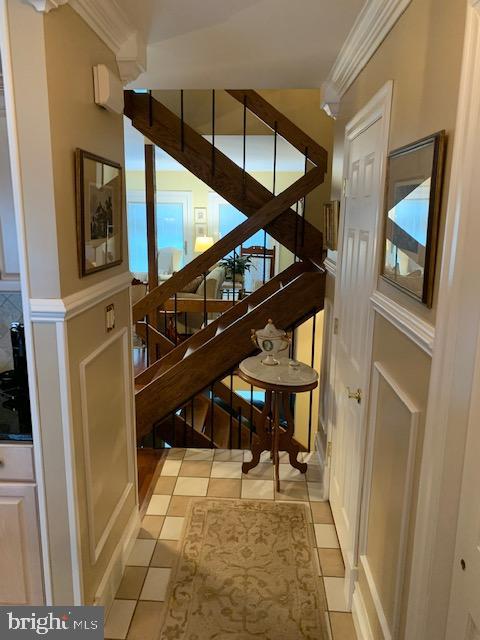 78 Winged Foot Drive Reading, PA 19607 - Photo 3 of 37 Front Door Hallway