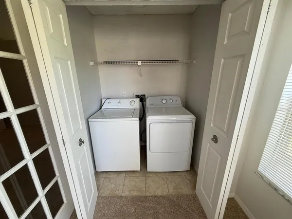 $1,275 | 5164 Conroy Road, Unit 1526, Orlando, FL 32811