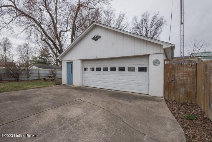 7602 Terry Road Louisville, KY 40258 - Photo 20 of 26 029