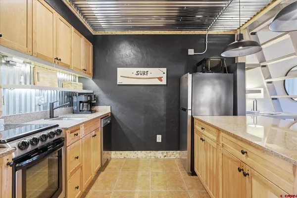$299,000 | 961 North Tamarron Drive, Unit 604, Durango, CO 81301