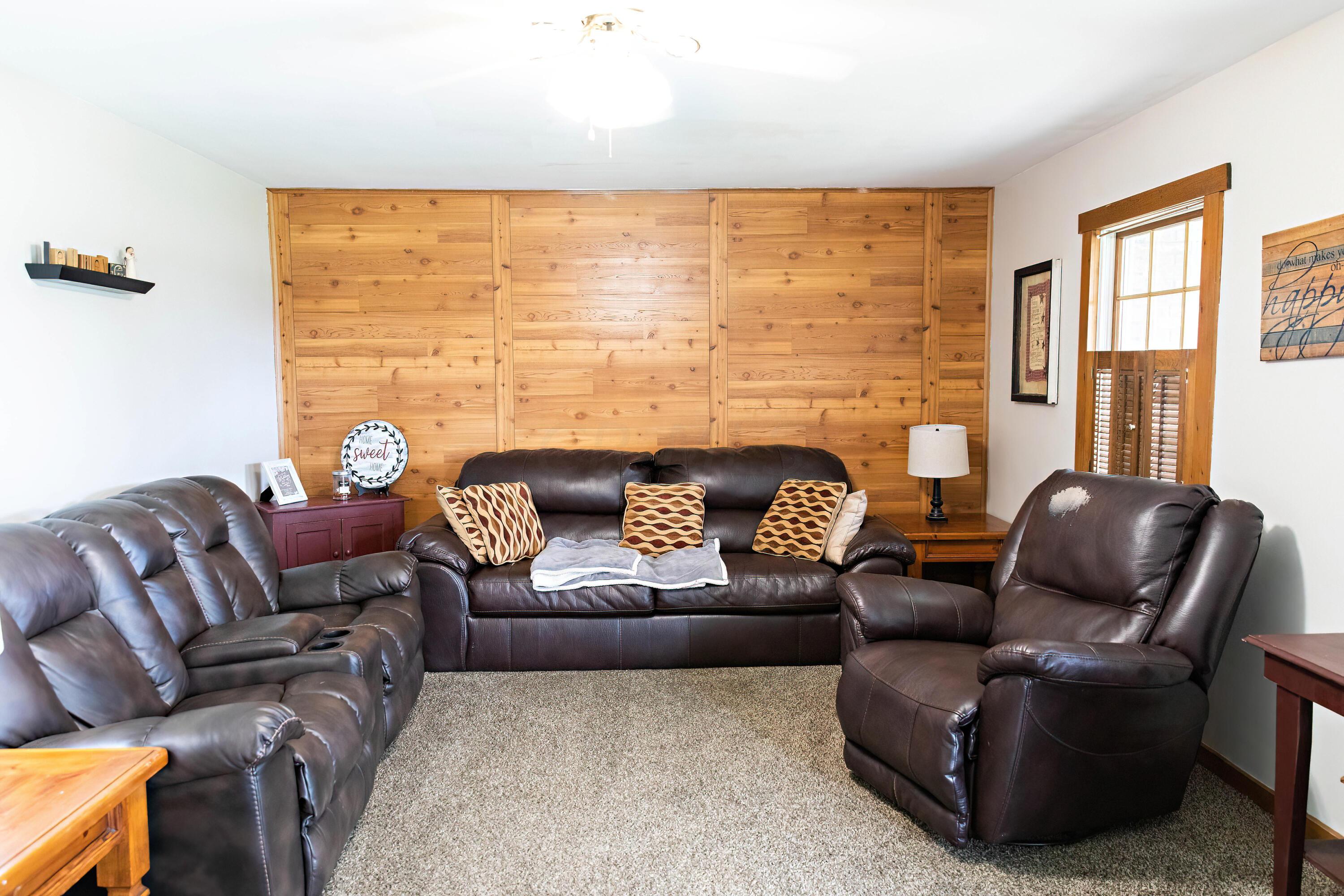 71 Sunset Road Londonderry, OH 45647 - Photo 6 of 46 006