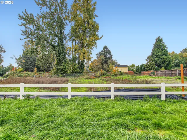 $479,900 | 0 Northeast 13th Avenue, Portland, OR 97211