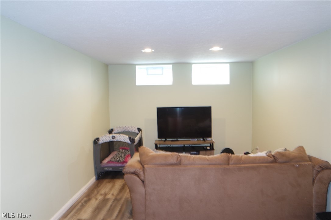 30301 Barjode Road Willowick, OH 44095 - Photo 7 of 22