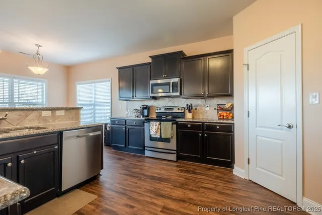 $395,900 | 286 Peaceford Avenue, Raeford, NC 28376