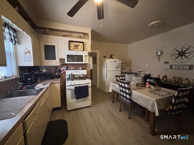 274 Park Street Bridgeport, CT 06608 - Photo 7 of 28