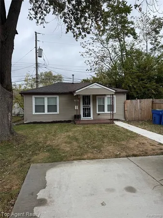 $88,000 | 8645 Ford Avenue, Warren, MI 48089