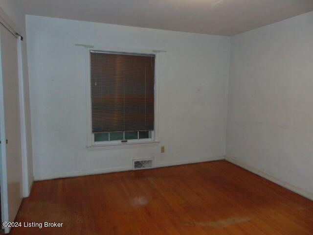 6906 Graymoor Road Louisville, KY 40222 - Photo 14 of 18 DSC01676
