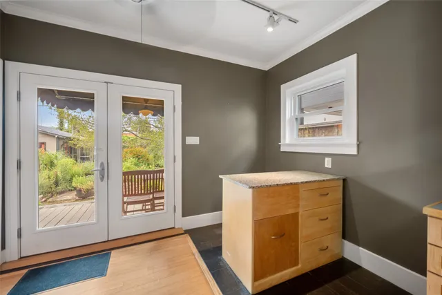 $895,000 | 1723 Marshall Street, Houston, TX 77098