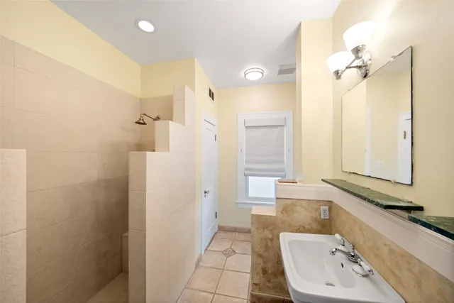 $895,000 | 1723 Marshall Street, Houston, TX 77098