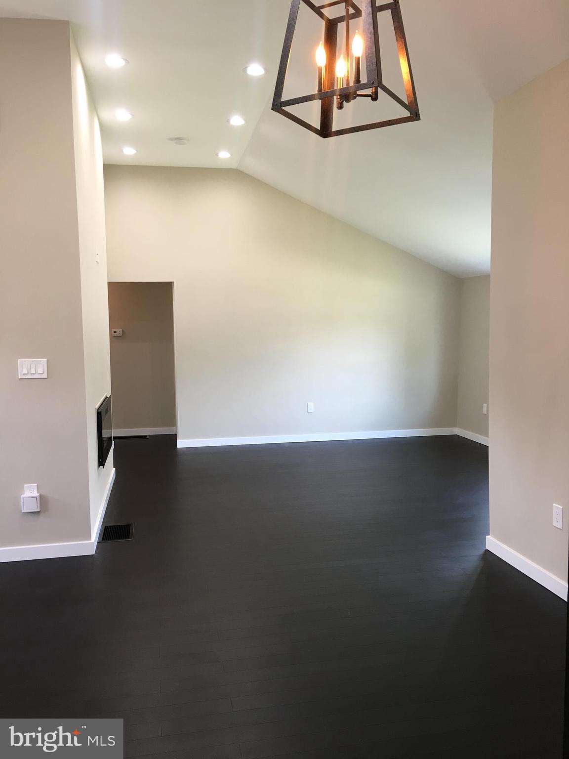 9537 Rising Sun Avenue Philadelphia, PA 19115 - Photo 27 of 64