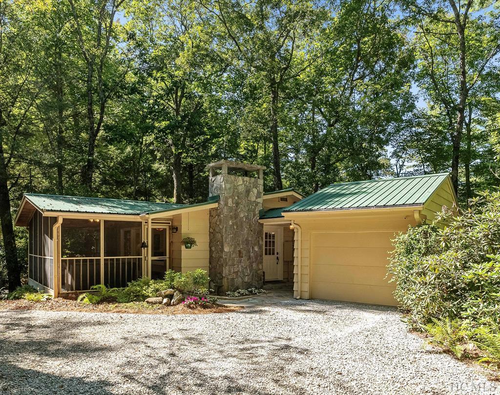 320 Holt Knob Road Highlands, NC 28741 - Photo 1 of 29 Gallery Image 1