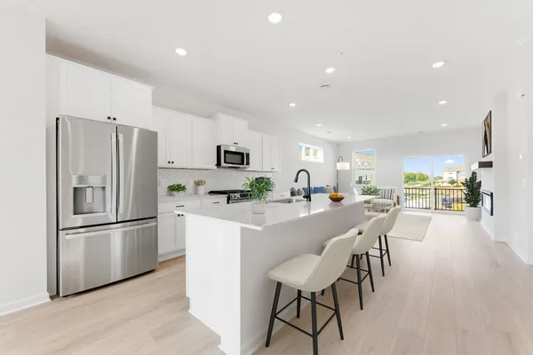 $452,740 | 1527 Trellis Lane, St. Paul, MN 55118