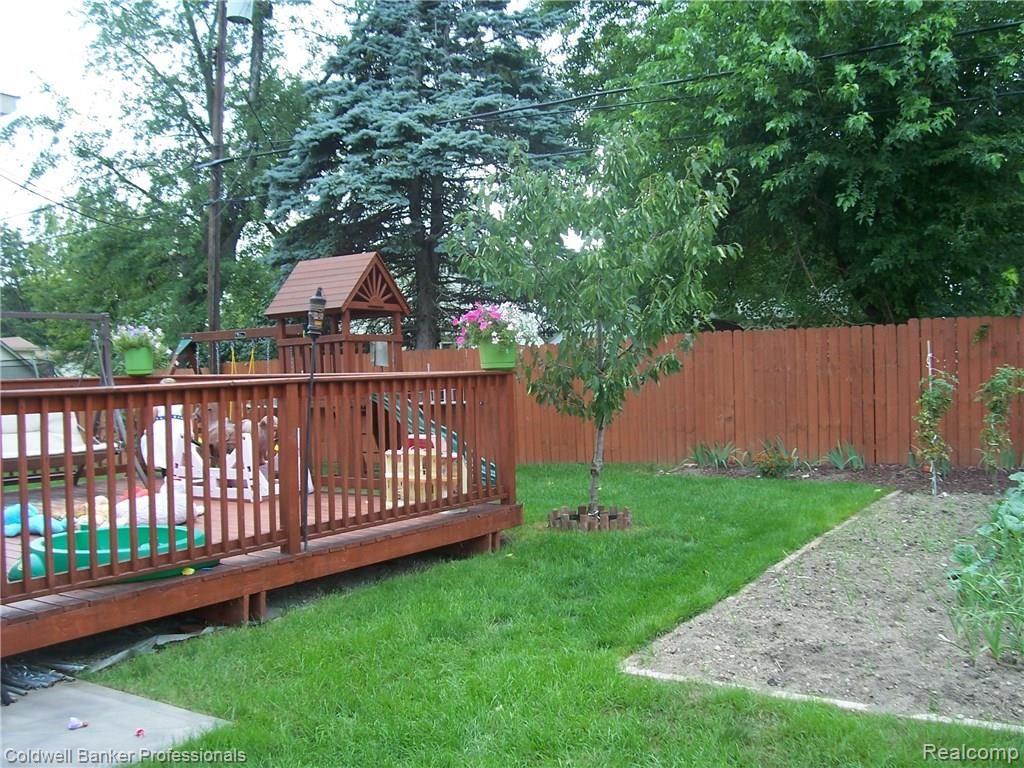 3586 Eastern Avenue Rochester Hills, MI 48307 - Photo 26 of 41