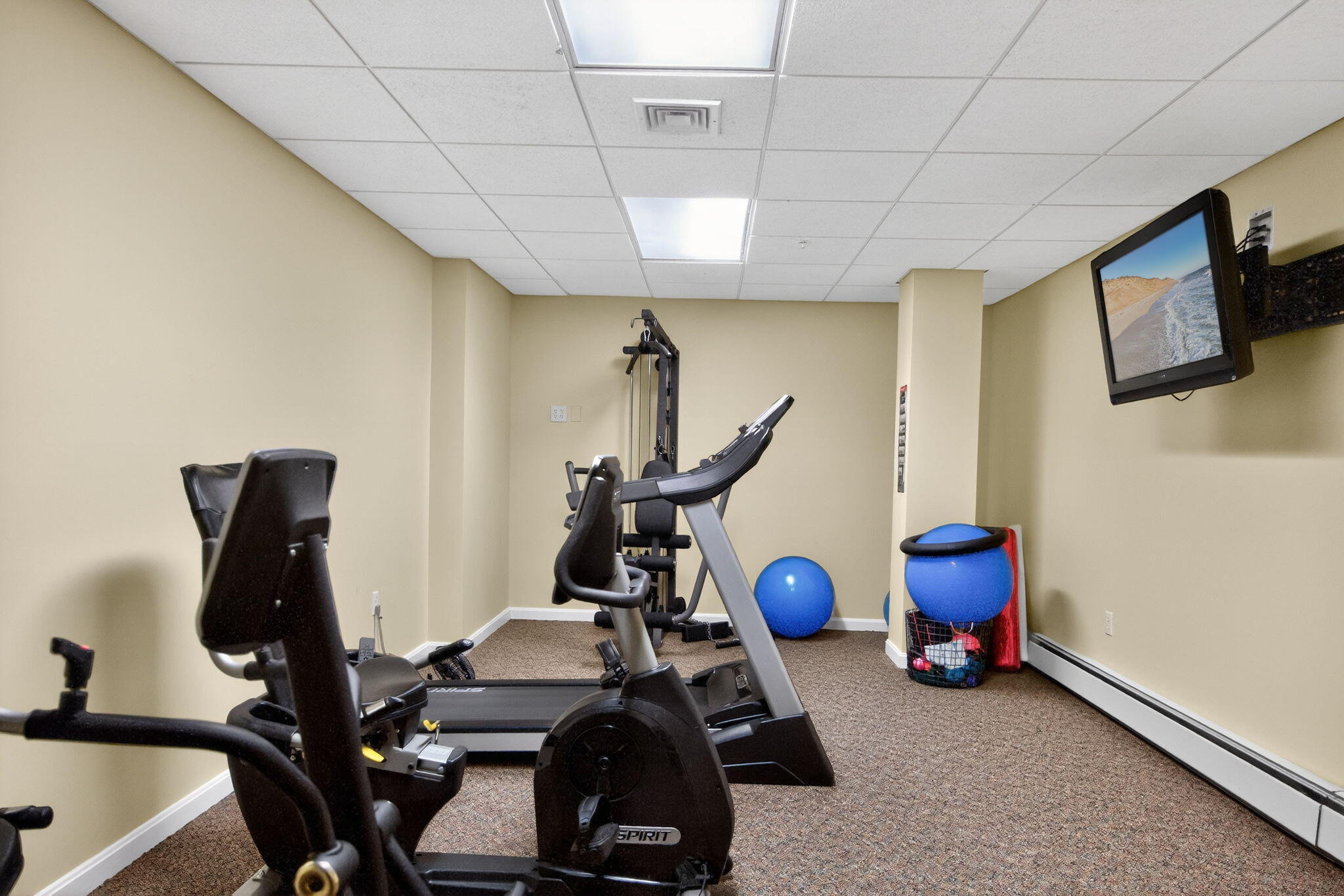 912 Main Street, Unit 308 Chatham, MA 02633 - Photo 57 of 65 Exercise room
