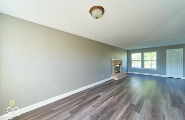 $2,300 | 14337 Weeping Cherry Drive, Fishers, IN 46038