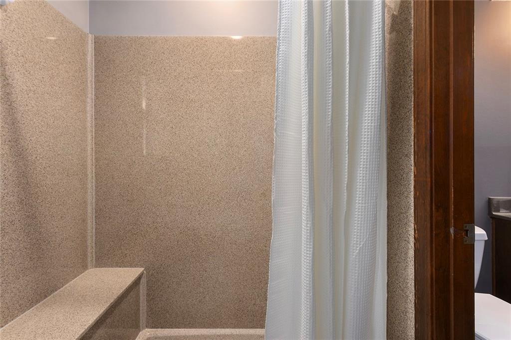 10152 Edelweiss Circle Merriam, KS 66203 - Photo 19 of 38