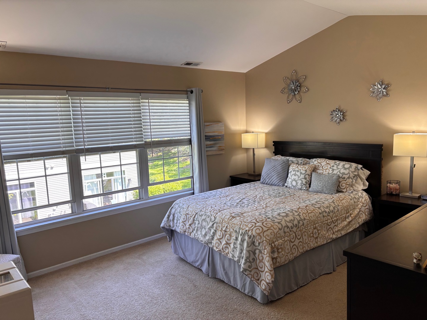 3142 Falling Waters Lane, Unit 3142 Lindenhurst, IL 60046 - Photo 7 of 33