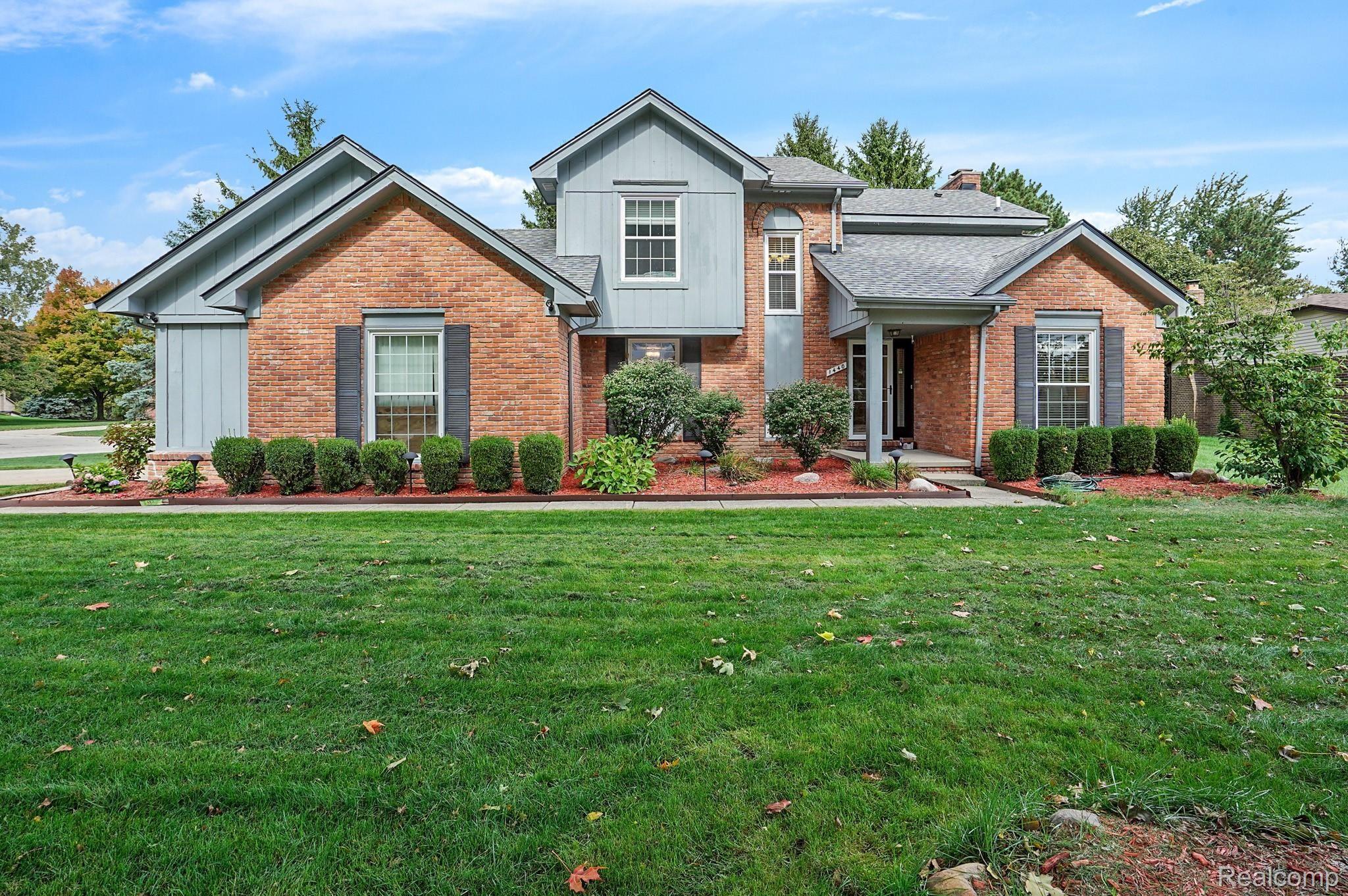1440 Fawn Court Rochester, MI 48309 - Photo 1 of 24 DSC02565.jpg
