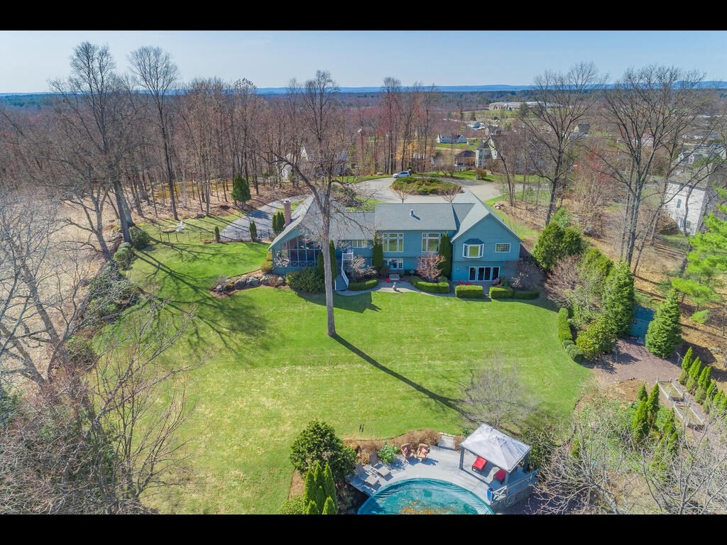 12 Echo Hill Road Wilbraham, MA 01095 - Photo 4 of 40 Gallery Image 4