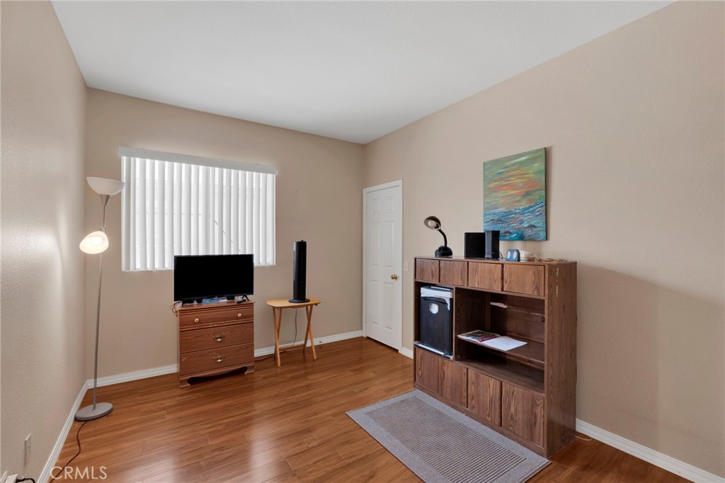9455 Poppyfield Court Rancho Cucamonga, CA 91730 - Photo 25 of 39 Bedroom 1