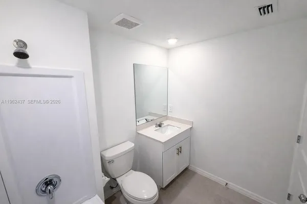 $2,400 | 17240 Cantu Court, Fort Myers, FL 33917
