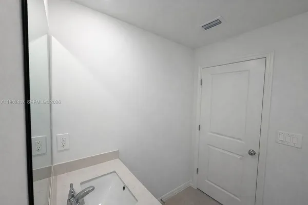 $2,400 | 17240 Cantu Court, Fort Myers, FL 33917