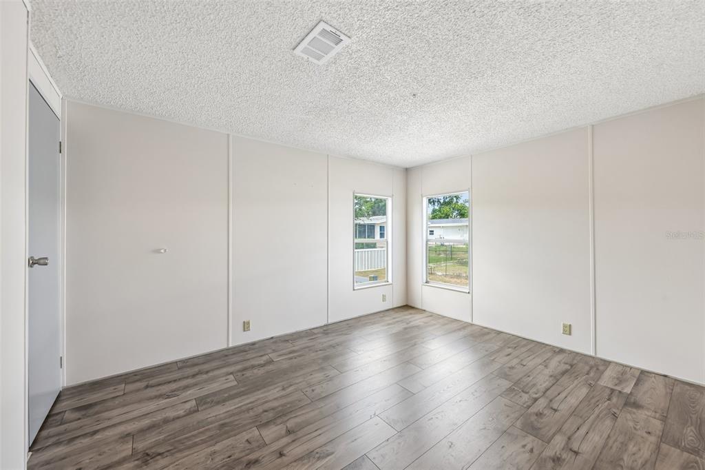 550 St Johns Road Tavares, FL 32778 - Photo 23 of 46 Gallery Image 23