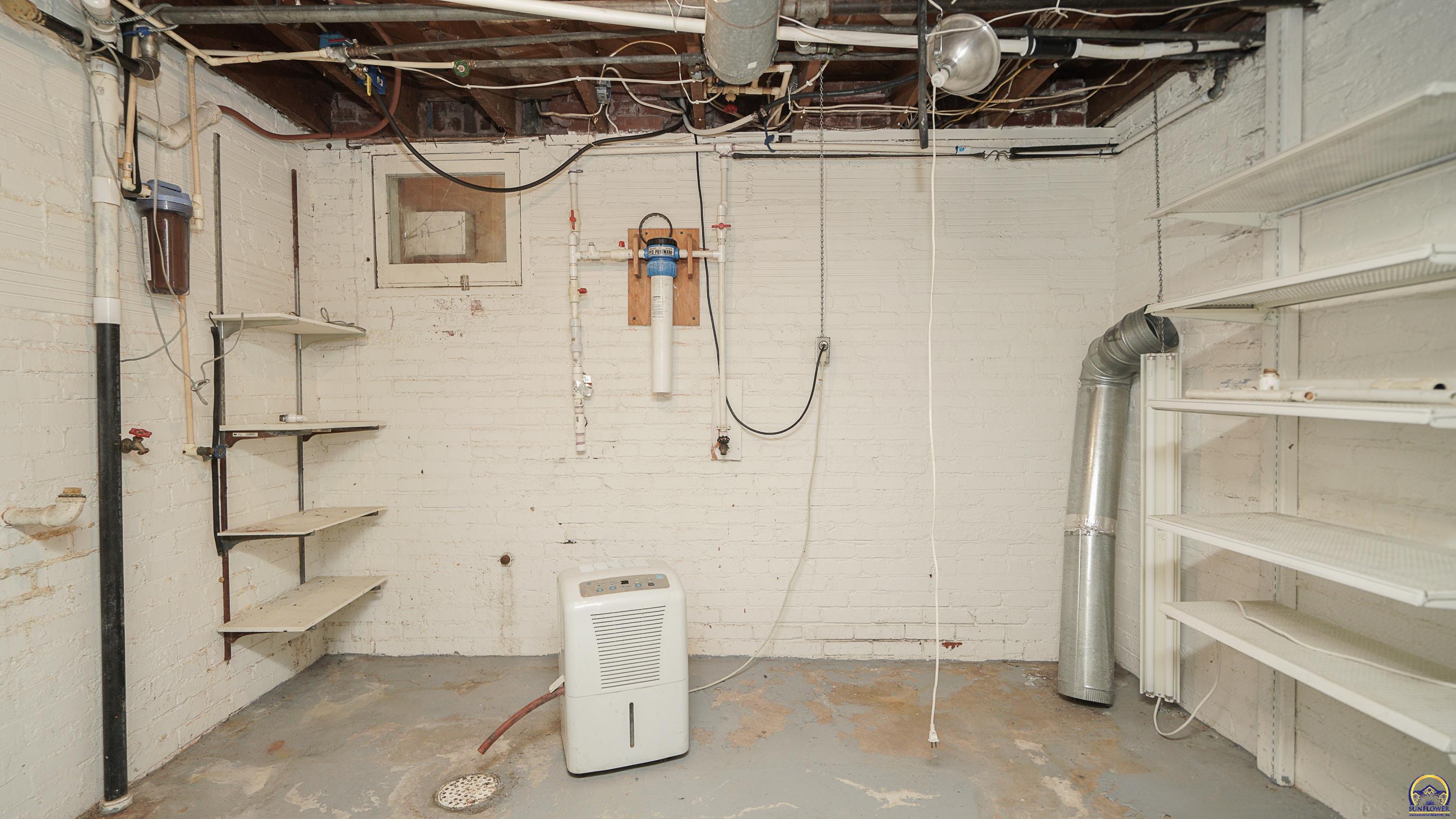 224 Main Street Everest, KS 66424 - Photo 27 of 34