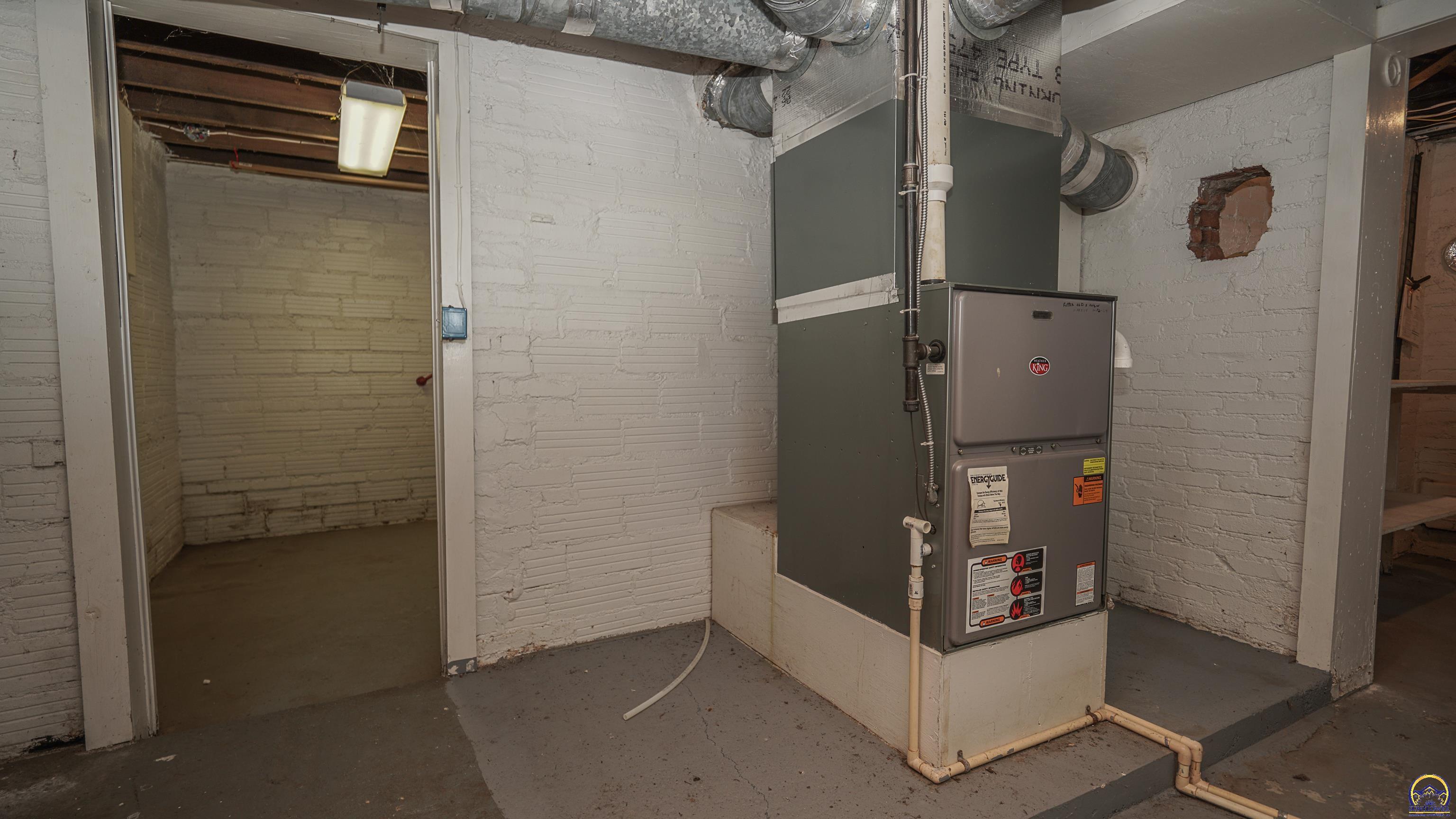 224 Main Street Everest, KS 66424 - Photo 28 of 34