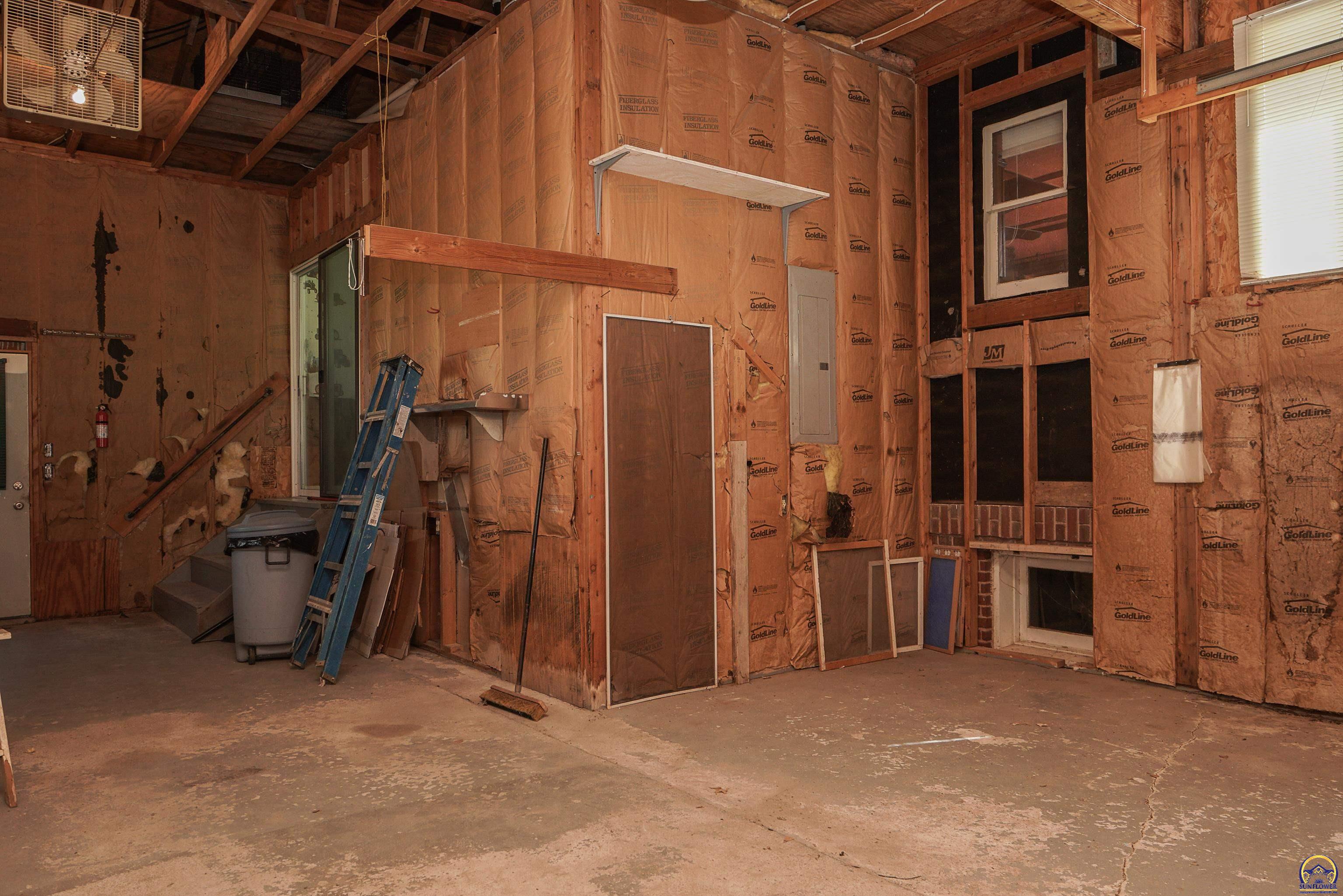 224 Main Street Everest, KS 66424 - Photo 32 of 34