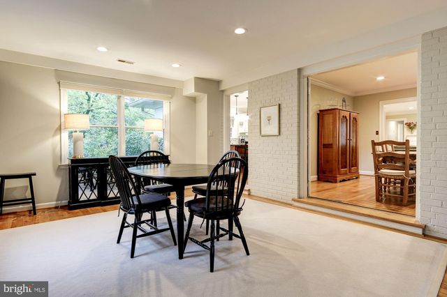 $1,225,000 | 5200 Brookeway Drive, Bethesda, MD 20816