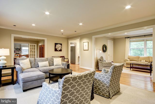 $1,225,000 | 5200 Brookeway Drive, Bethesda, MD 20816