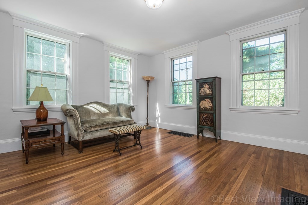 303 Boston Post Road Sudbury, MA 01776 - Photo 10 of 37 Gallery Image 10