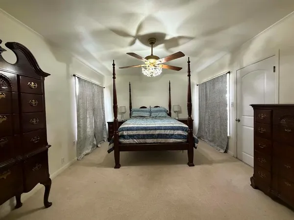 $128,000 | 410 West Reiman Street, Seymour, TX 76380