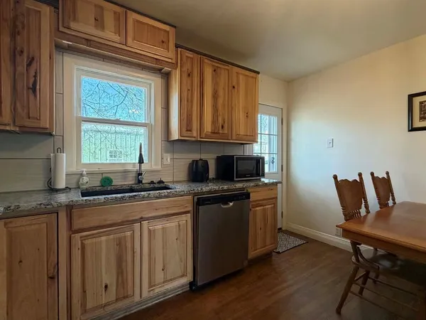 $128,000 | 410 West Reiman Street, Seymour, TX 76380