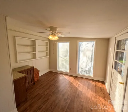 $179,900 | 1410 Omni Lane, Lenoir, NC 28645