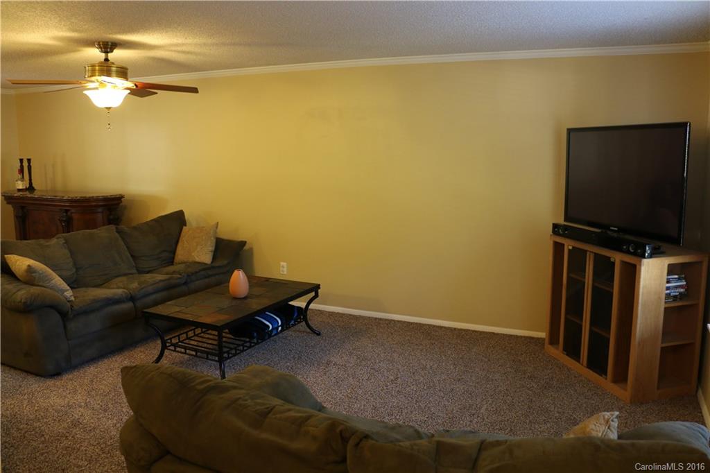 2311 Rice Planters Road Charlotte, NC 28273 - Photo 4 of 18 Gallery Image 4