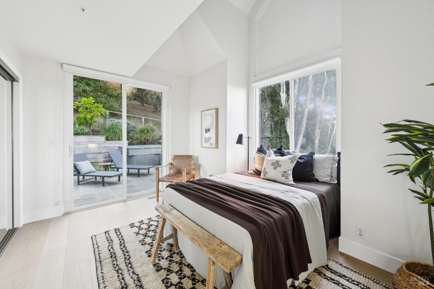 1007 Greenhill Road Mill Valley, CA 94941 - Photo 32 of 51 Gallery Image 32