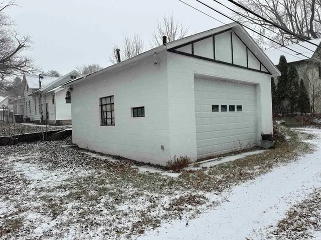 $78,000 | 2426 Thompson Avenue, Fort Wayne, IN 46807
